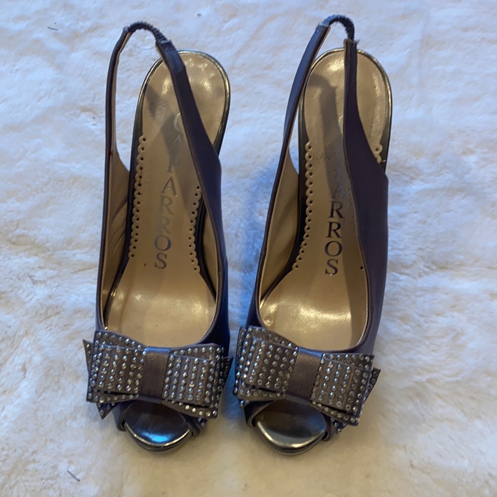 Capparos silver gray sling back pumps size 8.5